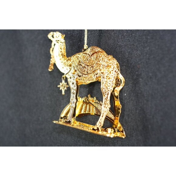 Danbury Mint 2018 Gold-Plated Camel Ornament With Intricate Design - Picture 2 of 4